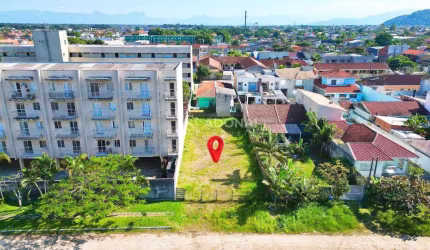 Ótimo Terreno 420 m² Próximo ao Mar pronto para contruir



