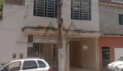 Casa para Locação em Volta Redonda, Açude 2, 2 dormitórios, 1 suíte, 2 banheiros, 1 vaga