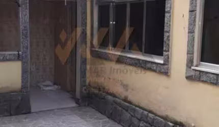 Casa para Locação em Volta Redonda, Sessenta, 3 dormitórios, 2 banheiros