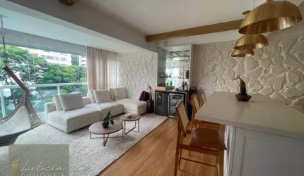 Apartamento duplex,com espaço gourmet espaçoso! Ótima localização!