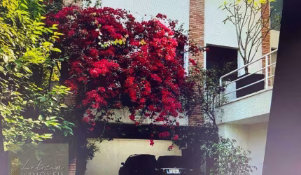 Casa em condomínio fechado ótimo custo benefício!