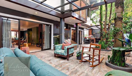 CASA DE LUXO EM CONDOMÍNIO EXCLUSIVO NO ALTO DA BOA VISTA