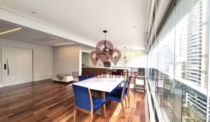 Apartamento à venda no bairro Campo Belo - São Paulo/SP