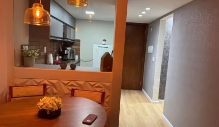 LINDO APARTAMENTO 1/4 SALA REVERTIDO PARA 2/4 (PORTEIRA FECHADA)