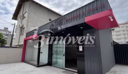 PERFEITO PARA A SUA EMPRESA, sala para locação anual na PRAIA BRAVA em Itajai/SC com grande visibilidade de quem passa.