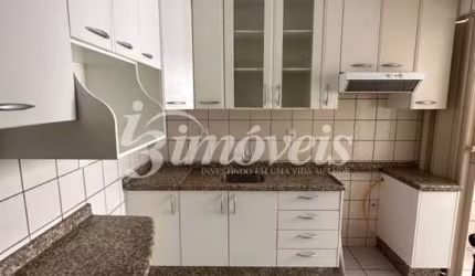 Apartamento para locação anual, com 2 quartos (sendo uma suíte), 1 vaga de garagem, Edifício Lotus, no bairro Centro, Balneário Camboriú-SC