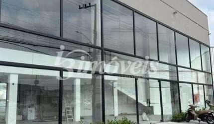 PERFEITO PARA A SUA EMPRESA, Sala de ESQUINA com 2 pavimentos para locação divididas em dois andares no Bairro São João em Itajaí/SC.