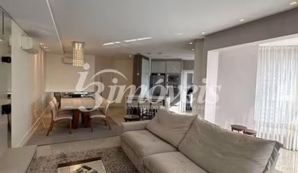 Apartamento totalmente mobiliado, equipado e decorado para ALUGUEL anual, com ótima localização no centro em Balneário Camboriú /SC no condomínio Portinax Residences | RV