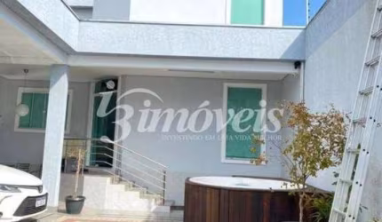Casa mobiliado à venda, 3 quartos sendo 3 suítes, 3 vagas, Bairro Cidade Nova, Itajaí-SC