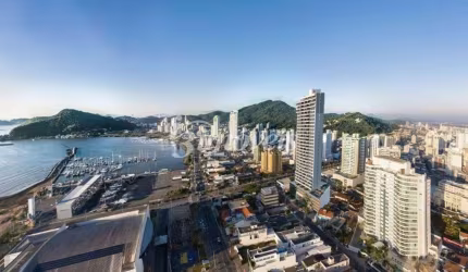Apartamento à venda, 3 quartos sendo 3 suítes, 3 vagas, Residencial Marechiaro, Centro, Itajaí-SC