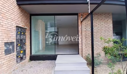 Sala Comercial para Locação Anual, Nova, 37,53 m², 1 banheiro, Centro, Itajaí-SC.