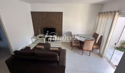 Sobrado para locação anual, mobiliado, decorado e equipado, com 3 quartos (sendo três suítes), 2 vagas de garagem, no bairro Praia dos Amores, Balneário Camboriú-SC