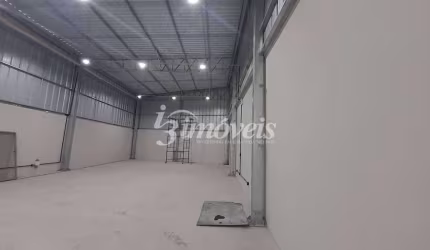 Galpão Comercial para Locação Anual, Novo, 350,00 m² privativos, 3 Banheiros, Mezanino, bairro São Judas, Itajaí-SC