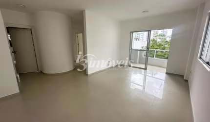 Apartamento para locação anual, com 3 quartos (sendo uma suíte), Edifício Diana, no bairro Centro, Balneário Camboriú-SC