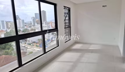 Apartamento Loft para locação anual, semimobiliado, decorado e equipado, 1 vaga de garagem, Edifício 4Sete, no bairro Centro, Itajaí-SC