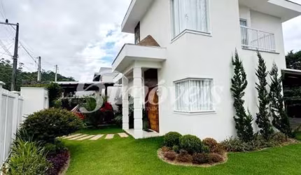 Casa mobiliada à venda, alto padrão, 2 quartos sendo 1 suíte, 1 vaga, Bairro Centro, Ibirama-SC