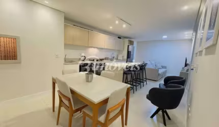 Apartamento mobiliado à venda, 2 quartos sendo 1 suíte, 1 vaga, Edifício Arboreto, Bairro São Judas, Itajaí-SC