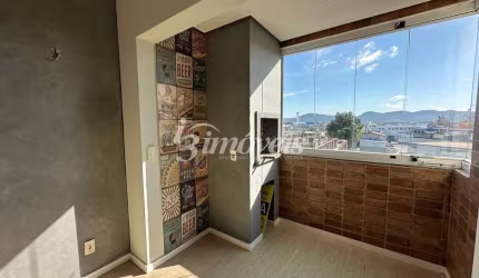 Apartamento para locação anual, semimobiliado, decorado e equipado, com 2 quartos, 1 vaga de garagem, Residencial Di Cavalcanti, no bairro Cordeiros, Itajaí-SC