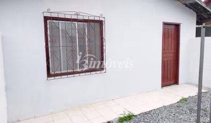 Casa para locação, 2 quartos, 1 vaga de garagem, Bairro Cordeiros, Itajaí-SC