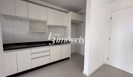 Apartamento para locação anual, 3 quartos (sendo uma suíte), 2 vagas de garagem, Porto Mare Residence, no bairro Centro, Itajaí-SC