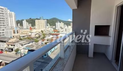 Apartamento semimobiliado para locação, 2 quartos sendo 1 suíte, 1 vaga de garagem, Edifício Due Vite, Bairro Vila Operária, Itajaí - SC