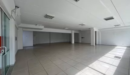 Sala comercial para alugar na Rua Condá - D, 411, Centro, Chapecó por R$ 7.780