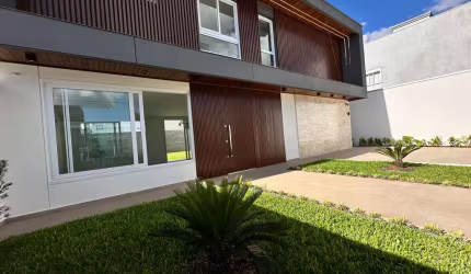 Casa com 3 quartos à venda na Rua Hermínio Tissiani, 129, Paraíso, Chapecó por R$ 1.870.000