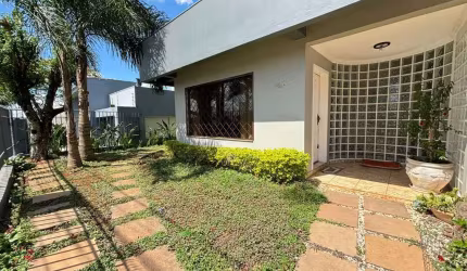 Casa com 3 quartos à venda na Israel - D, 73, Maria Goretti, Chapecó por R$ 1.950.000
