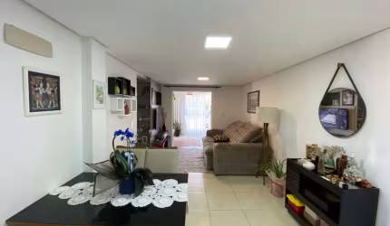 Apartamento com 2 quartos à venda na Rua Pequim, 1072, Passo dos Fortes, Chapecó por R$ 550.000