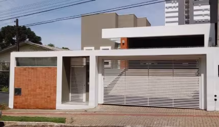 Casa com 3 quartos para alugar na Rua Assis Brasil - E, 881, Presidente Médici, Chapecó por R$ 9.100