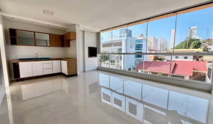 Apartamento com 3 quartos à venda na Fermino Pedro Vanzim, 450 D, Universitário, Chapecó por R$ 850.000