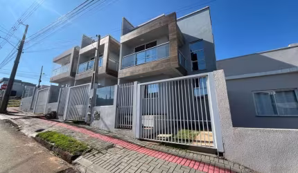 Casa com 2 quartos à venda na Rua Ivan Bassani Bartolomei, 203 E, Desbravador, Chapecó por R$ 450.000
