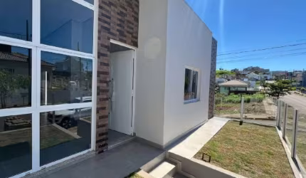 Casa com 3 quartos à venda na rua Mariangela de Oliveira, Desbravador, Chapecó por R$ 659.000