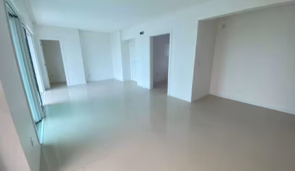 Apartamento com 3 quartos à venda na Avenida Nereu Ramos - D, 415, Centro, Chapecó por R$ 1.180.000