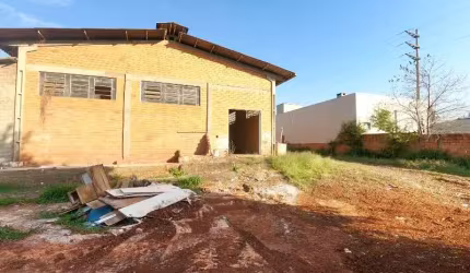 Barracão / Galpão / Depósito à venda na pará, 757, Maria Goretti, Chapecó por R$ 2.800.000