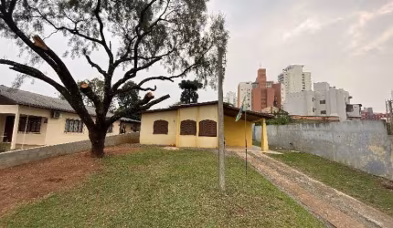 Terreno à venda na Rua Achiles Tomazelli - D, 403, Centro, Chapecó por R$ 2.200.000
