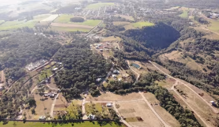 Terreno à venda na dos Ipês, 01, Interior, Guatambú por R$ 720.000
