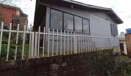 Casa com 2 quartos à venda na Rua John Kennedy - E, 2861, Vila Real, Chapecó por R$ 350.000