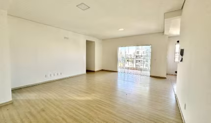 Apartamento com 4 quartos à venda na Rua Rui Barbosa - D, 35, Centro, Chapecó por R$ 1.140.000