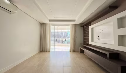 Apartamento com 3 quartos para alugar na Palermo, 237, Presidente Médici, Chapecó por R$ 4.500