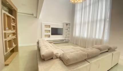 Casa com 3 quartos para alugar na Edy Remy Aiolfi, 369, Paraíso, Chapecó por R$ 13.650
