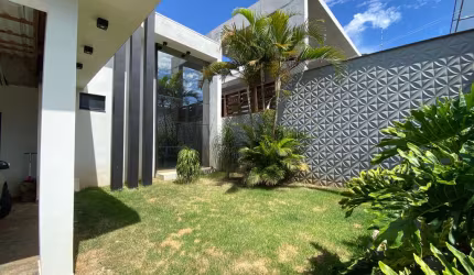 Casa com 3 quartos à venda na Francisco Norberto Bonher, 64, Jardim Itália, Chapecó por R$ 1.808.000