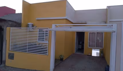 Casa com 2 quartos à venda na Manoel Pedro Sachet, 303, Desbravador, Chapecó por R$ 299.000