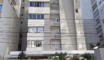 Apartamento com 3 quartos para alugar na Rua Barão do Rio Branco - D, 523, Centro, Chapecó por R$ 4.545