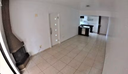 Apartamento com 2 quartos para alugar na Ipê, 121, Palmital, Chapecó por R$ 2.120