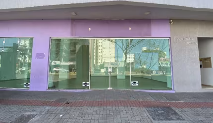 Sala comercial para alugar na Avenida Fernando Machado - E, 890, Centro, Chapecó por R$ 15.000