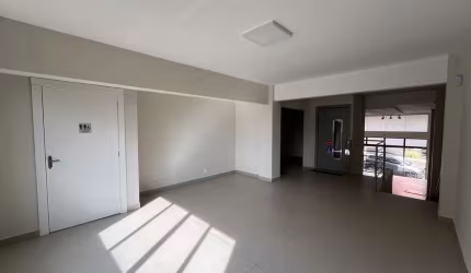 Sala comercial para alugar na Rua Barão do Rio Branco - D, 52, Centro, Chapecó por R$ 6.820
