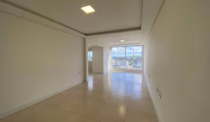 Apartamento com 3 quartos para alugar na Avenida Senador Atílio Fontana - E, 3923, Efapi, Chapecó por R$ 3.000