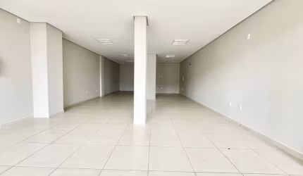 Sala comercial para alugar na Rua Guaporé - D, 245, Centro, Chapecó por R$ 4.560