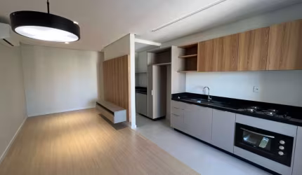 Apartamento com 2 quartos para alugar na Marechal Floriano Peixoto, 148, Centro, Chapecó por R$ 4.205